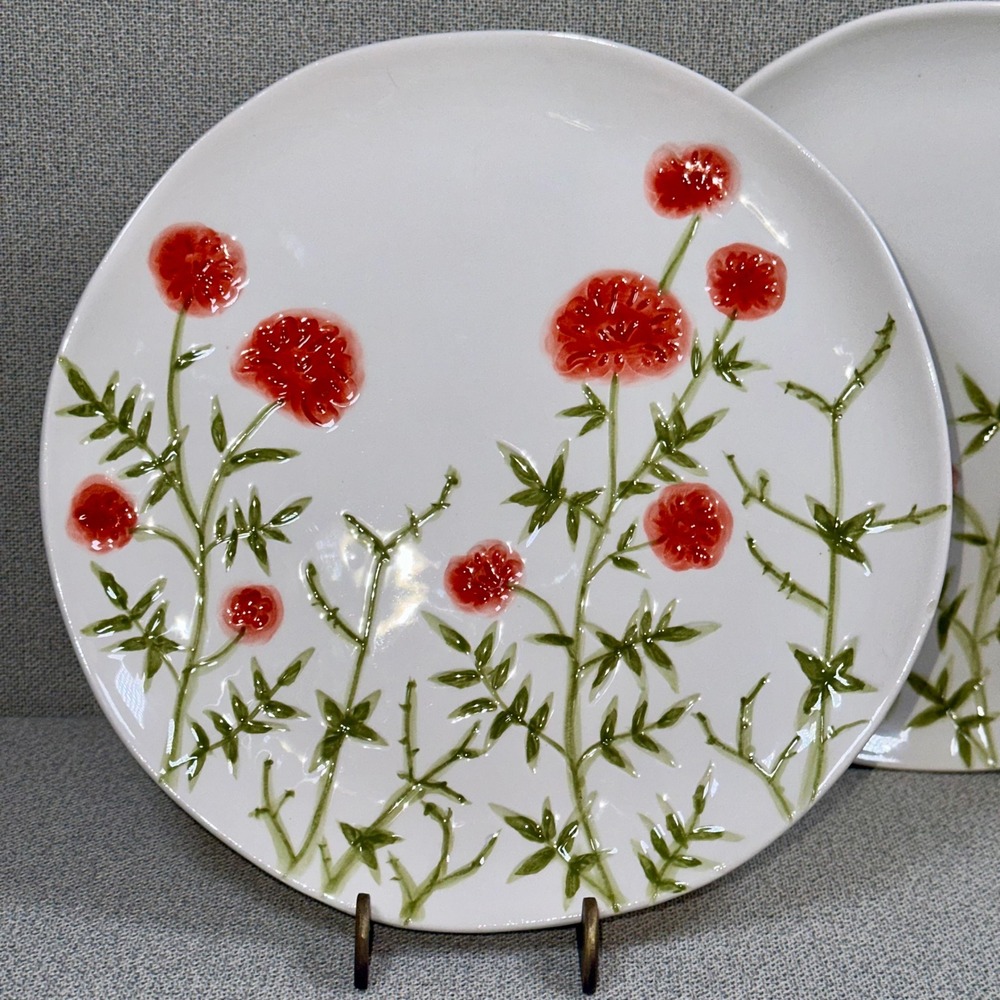 Set of 2 Vintage Kirkland's Red Poppies Embossed Ceramic Plates White 8.25" - Picture 3 of 5